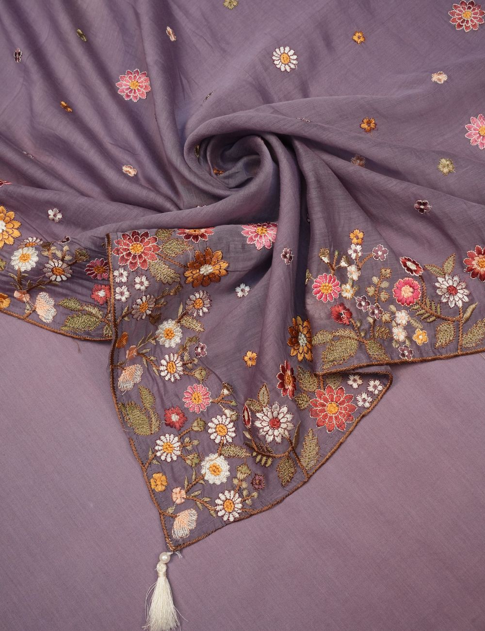 Gul-E-Lilac