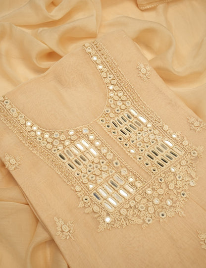 Gul Aaina