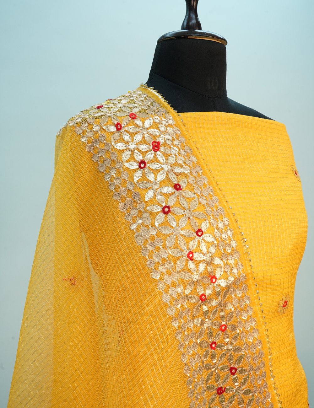 Kesari Noor