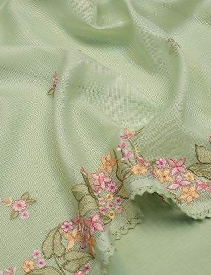Roselle Aviya