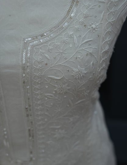 Noor Blanche